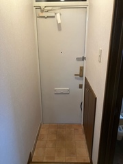 玄関(内)