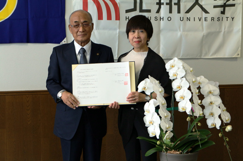 北翔大学と赤平市との協定締結の写真