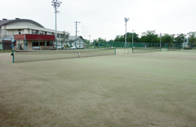 市営テニスコートの写真