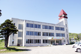 旧幌岡小学校の外観